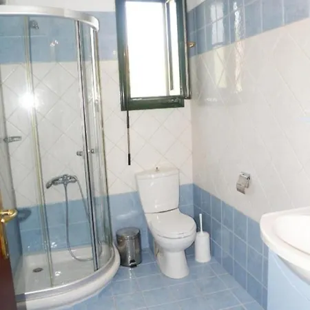 Rodia 4 Guests בית כפרי פוטוס